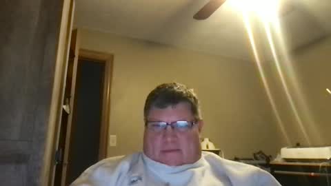 hmmtat online show from December 4, 9:35 pm