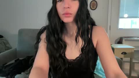 hoarderofpotential online show from March 3, 8:15 pm