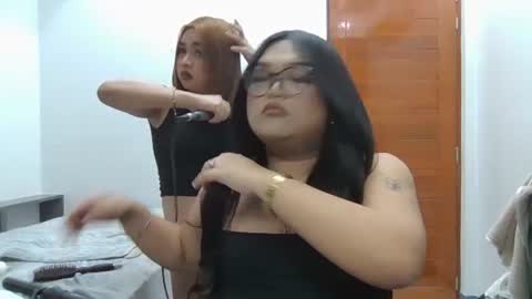IM NEW HERE ITS ME GIA online show from June 18, 11:03 am