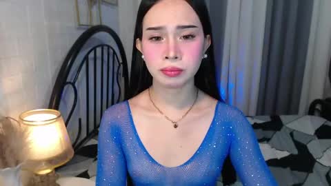 Snapshot of hoelymolly chatting on May 14, 5:58 am hoelymolly online show from May 14, 5:58 am