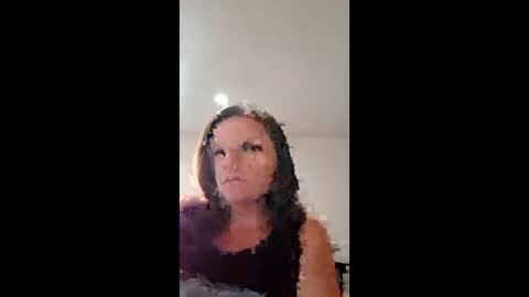 Snapshot of holly_dolly_xxx chatting on May 10, 2:50 am holly_dolly_xxx online show from May 10, 2:50 am