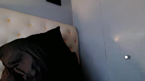 Apple online show from February 19, 5:20 pm