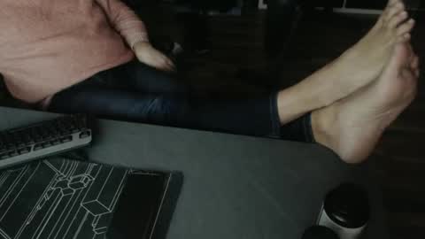 hollymollysucker online show from December 27, 6:10 pm