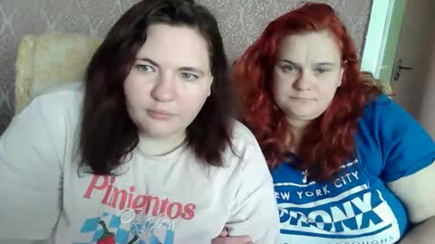 Snapshot of hollyxeva chatting on April 8, 8:25 am HollyXEva online show from April 8, 8:25 am