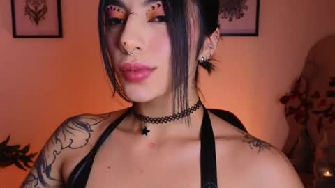 holly online show from June 7, 6:06 am