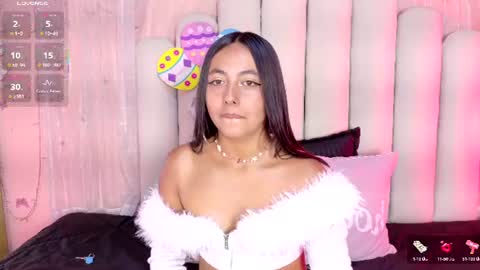 Hollyy online show from July 1, 7:24 pm