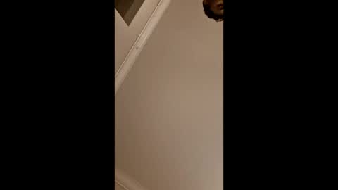 holmesnathan673 online show from April 22, 11:50 pm