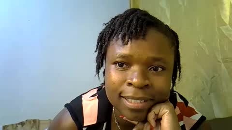 Snapshot of holy_ebony chatting on June 8, 3:56 pm holy_ebony online show from June 8, 3:56 pm