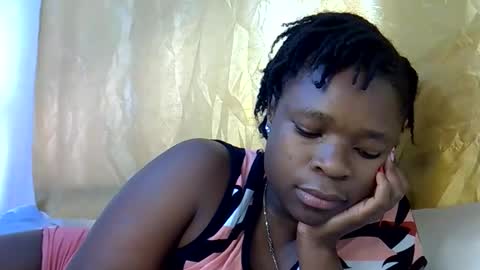 Snapshot of holy_ebony chatting on June 9, 7:20 am holy_ebony online show from June 9, 7:20 am