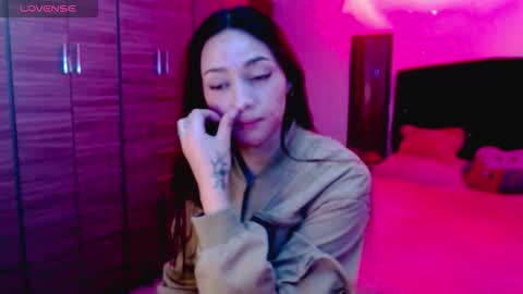 Juli online show from November 7, 3:50 am