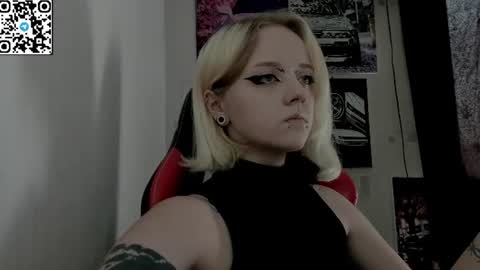 holy_mistresss online show from July 18, 10:08 am