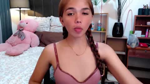 holy_molly1 online show from February 11, 4:23 pm