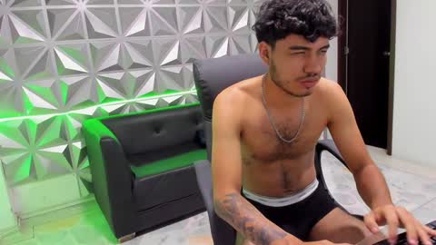 holy_sin online show from December 10, 11:30 pm