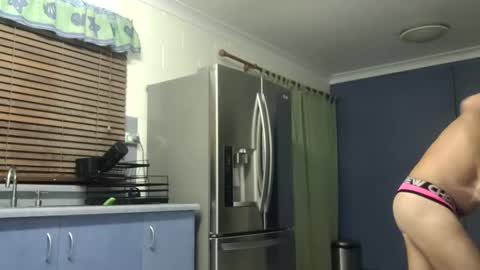 Snapshot of homer1976 chatting on January 12, 1:48 pm Homer online show from January 12, 1:48 pm