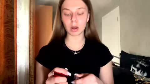 Klara online show from May 16, 11:42 am