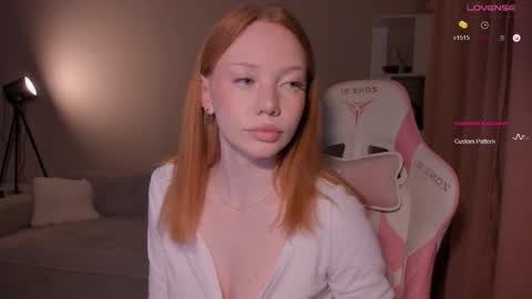 honeyautumn online show from January 12, 11:43 pm