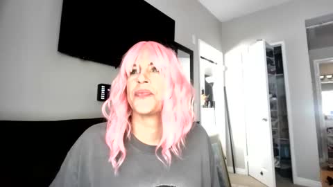 honeybunny42069 online show from May 28, 8:17 pm