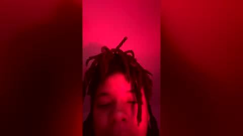 HoneyGrippa online show from July 12, 5:20 am