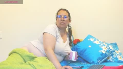sofia online show from June 17, 11:56 am