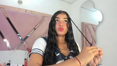 honeyht online show from July 8, 12:20 pm
