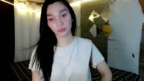 honeylicious01 online show from April 17, 9:45 am