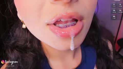       online show from March 31, 1:18 am