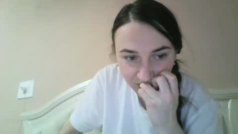 Snapshot of hootloove69 chatting on January 11, 3:39 pm hootloove69 online show from January 11, 3:39 pm