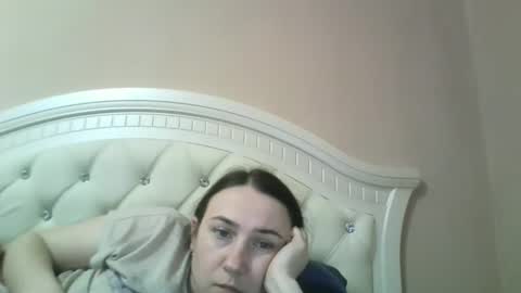 Snapshot of hootloove69 chatting on March 9, 6:23 pm hootloove69 online show from March 9, 6:23 pm