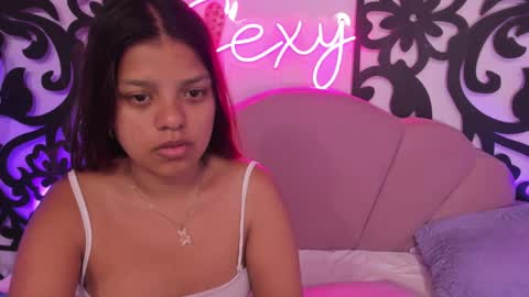 CATALINA Y LAURA  online show from March 12, 11:20 am