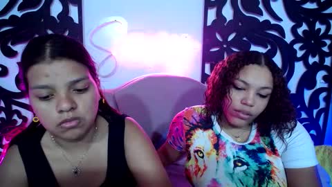 CATALINA Y LAURA  online show from September 19, 2:46 am