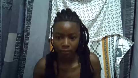 Leila online show from February 16, 5:53 pm