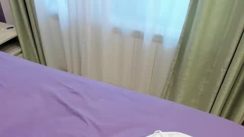 Olivia online show from May 16, 4:09 am