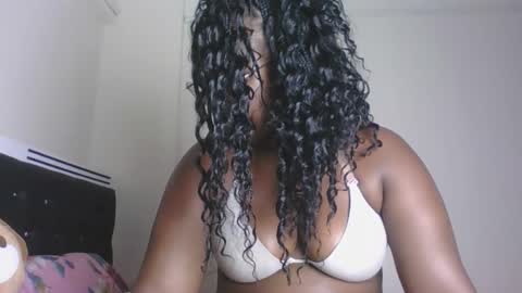 Lucy online show from April 15, 2:24 pm