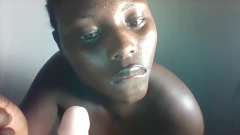 bella online show from December 16, 7:00 pm