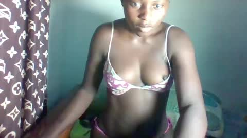 bella online show from December 21, 11:34 pm