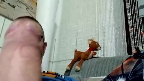 Snapshot of hornycum71 chatting on December 5, 5:06 pm Thorsten online show from December 5, 5:06 pm