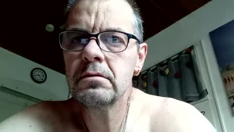 Snapshot of hornycum71 chatting on July 25, 6:22 am Thorsten online show from July 25, 6:22 am