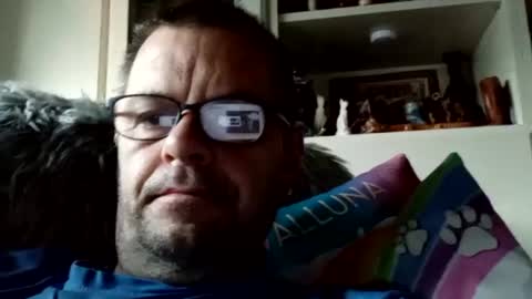 Snapshot of hornycum71 chatting on August 2, 4:33 am Thorsten online show from August 2, 4:33 am