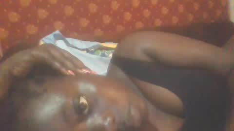 Snapshot of hornygal001 chatting on June 29, 10:15 am hornygal001 online show from June 29, 10:15 am