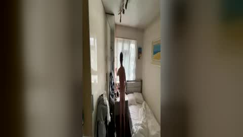 Hornylondon online show from July 5, 5:36 am