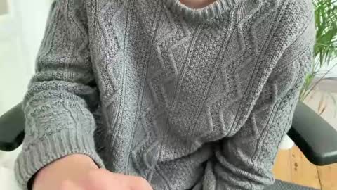 Steve online show from February 4, 9:48 am