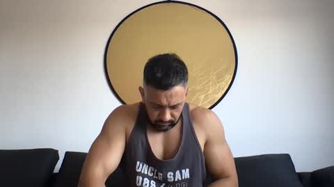 Chriss90 online show from May 23, 9:35 am