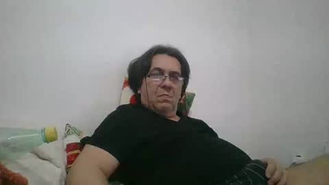 hot1nude1swingers online show from March 16, 12:17 am