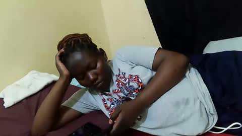 Milly online show from February 18, 7:10 pm