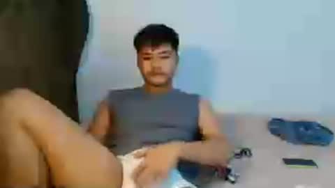 hot_emmanuel online show from July 10, 7:45 am