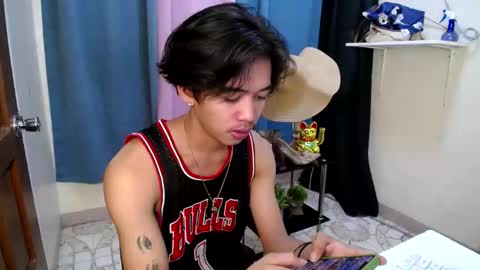hot_kianxx online show from May 23, 2:39 am