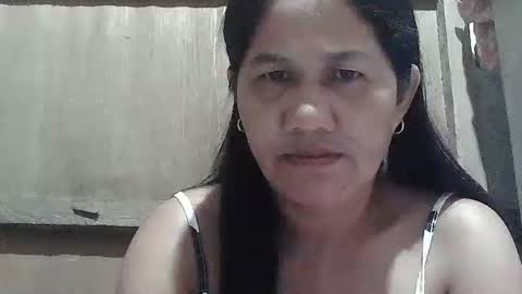 hotmama online show from May 11, 9:23 pm
