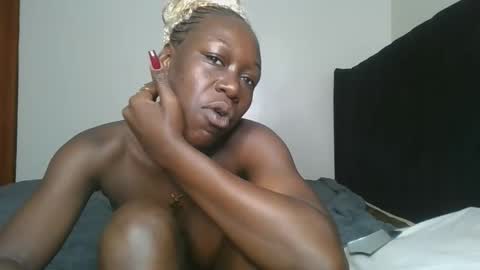 Hot petite online show from March 12, 8:09 am
