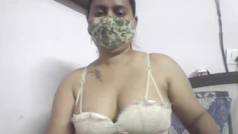 Snapshot of hot_tanvi chatting on April 22, 6:38 am Tanvi online show from April 22, 6:38 am