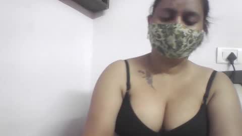 Snapshot of hot_tanvi chatting on April 28, 5:12 am Tanvi online show from April 28, 5:12 am